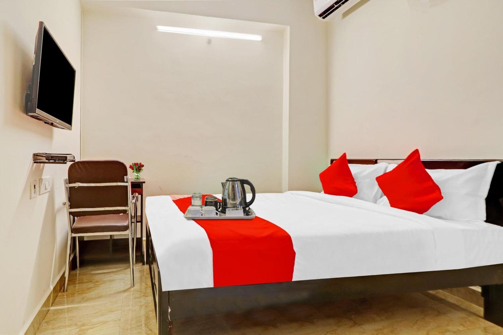 היידראבד Oyo Happy Stay Hotels מראה חיצוני תמונה